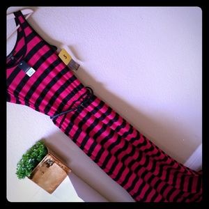 NWT Striped maxi dress with belt.
